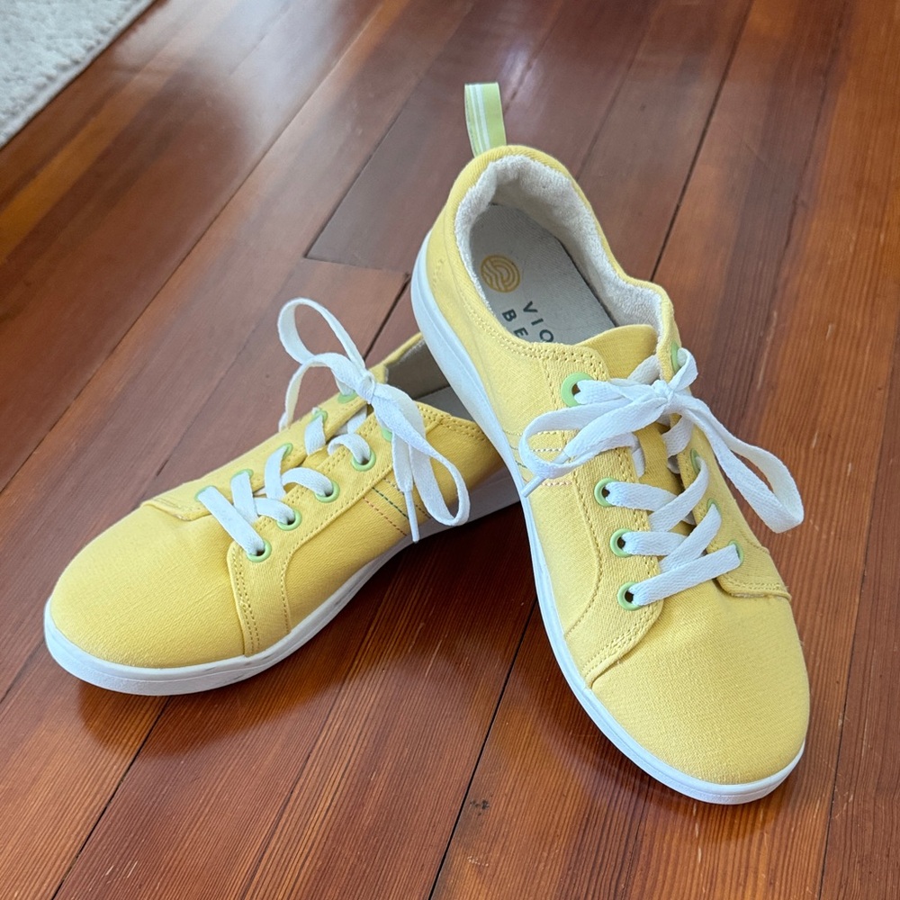 Vionic Yellow Canvas Lace-Up Sneakers
